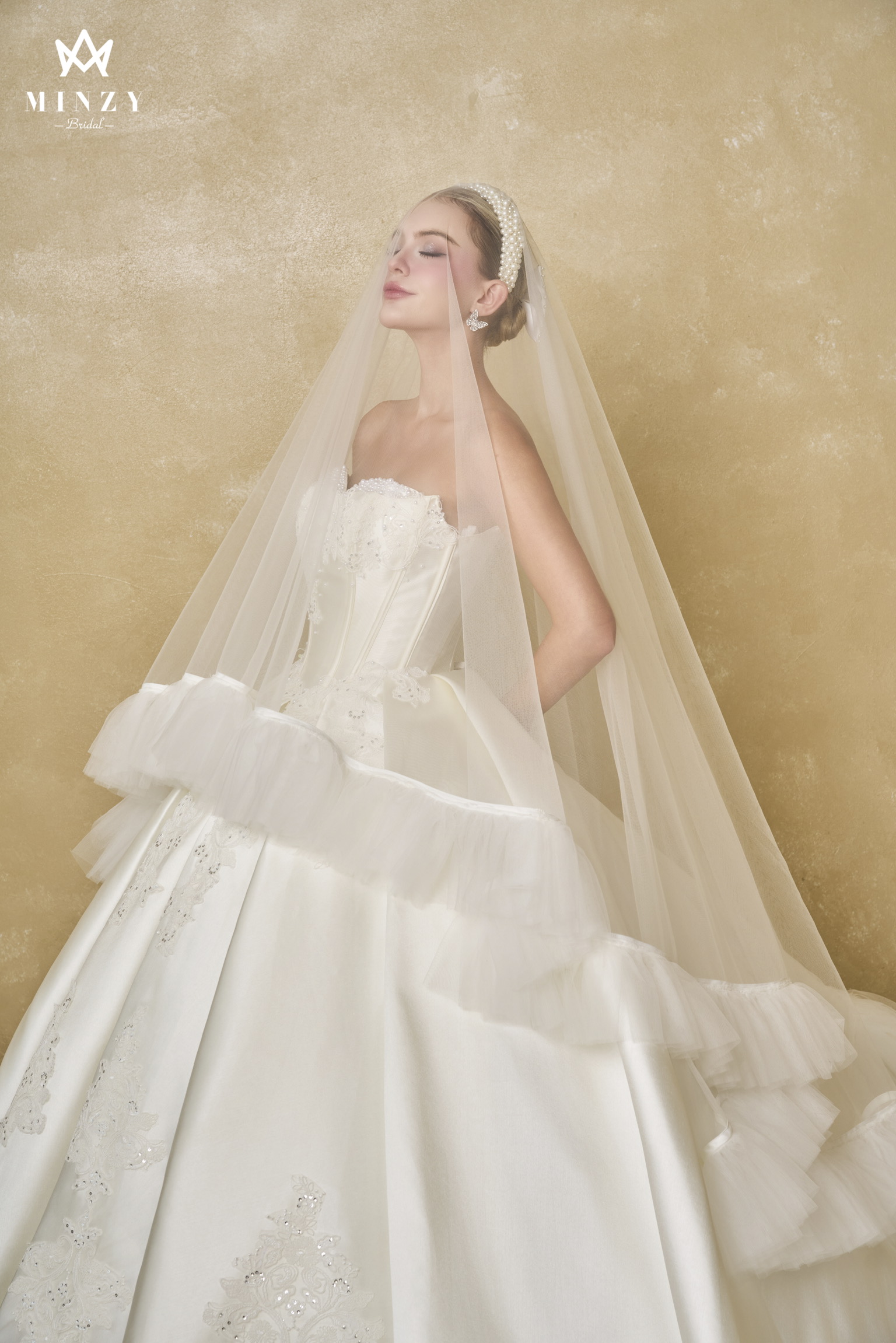 Elegant 159