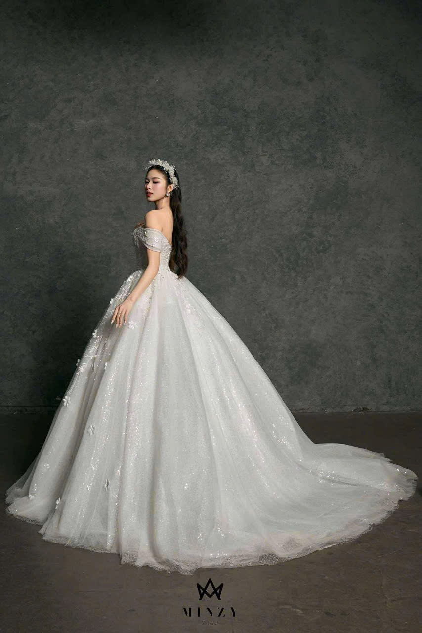 Elegant 195