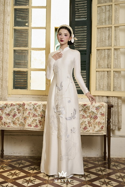 Áo dài cặp trắng 55