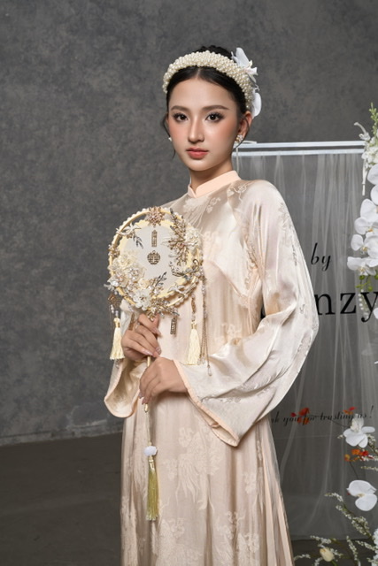 Áo dài be 46