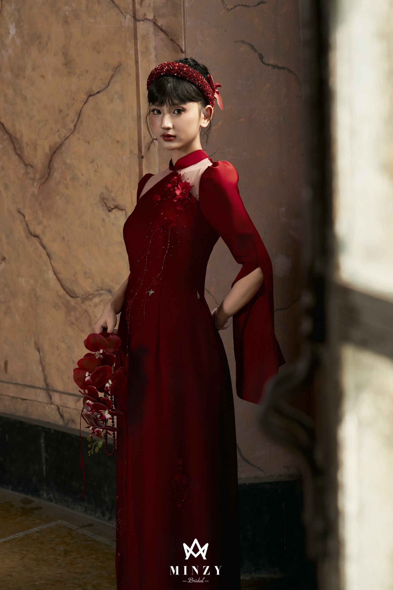 Áo dài nữ đỏ 10