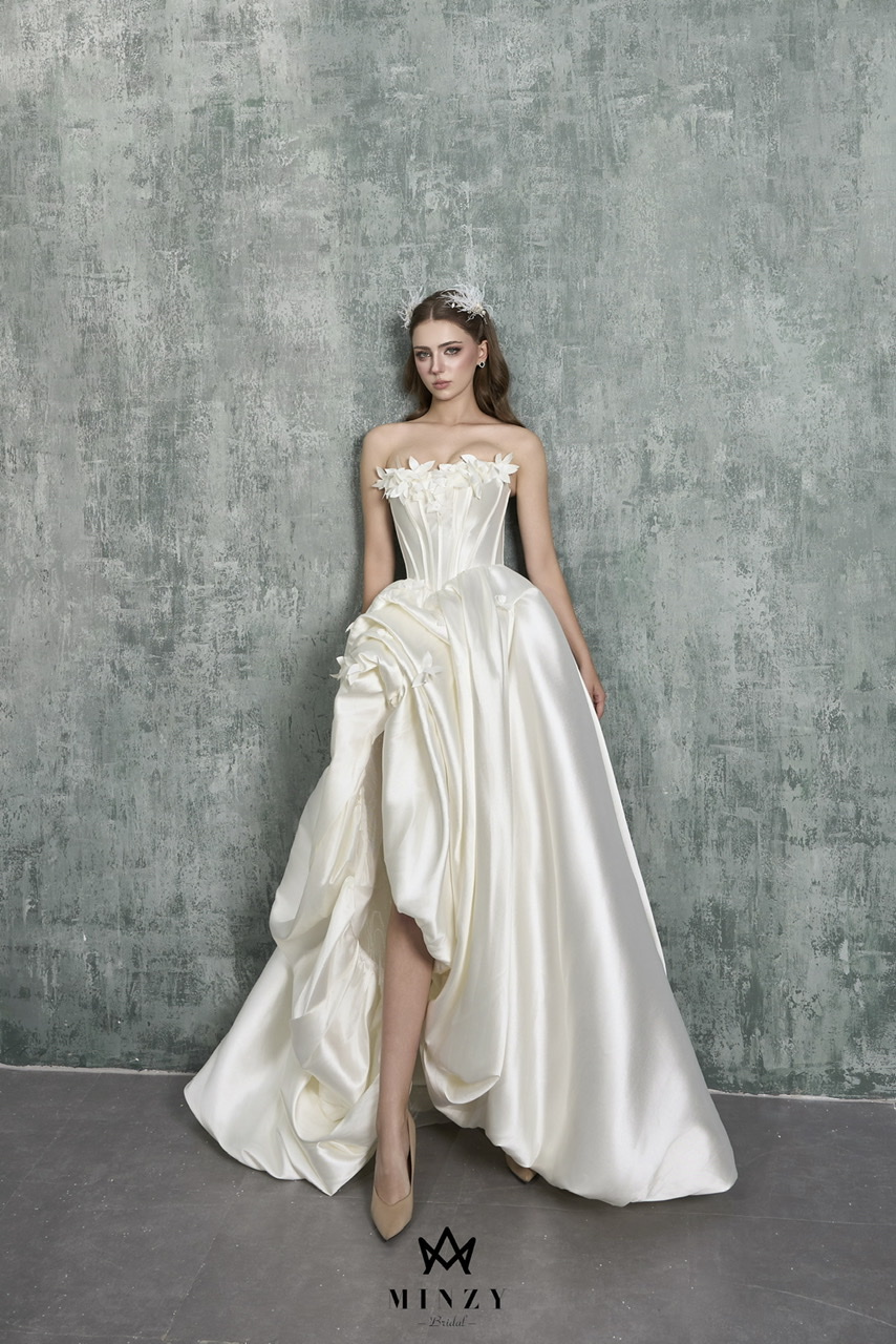 Elegant 233