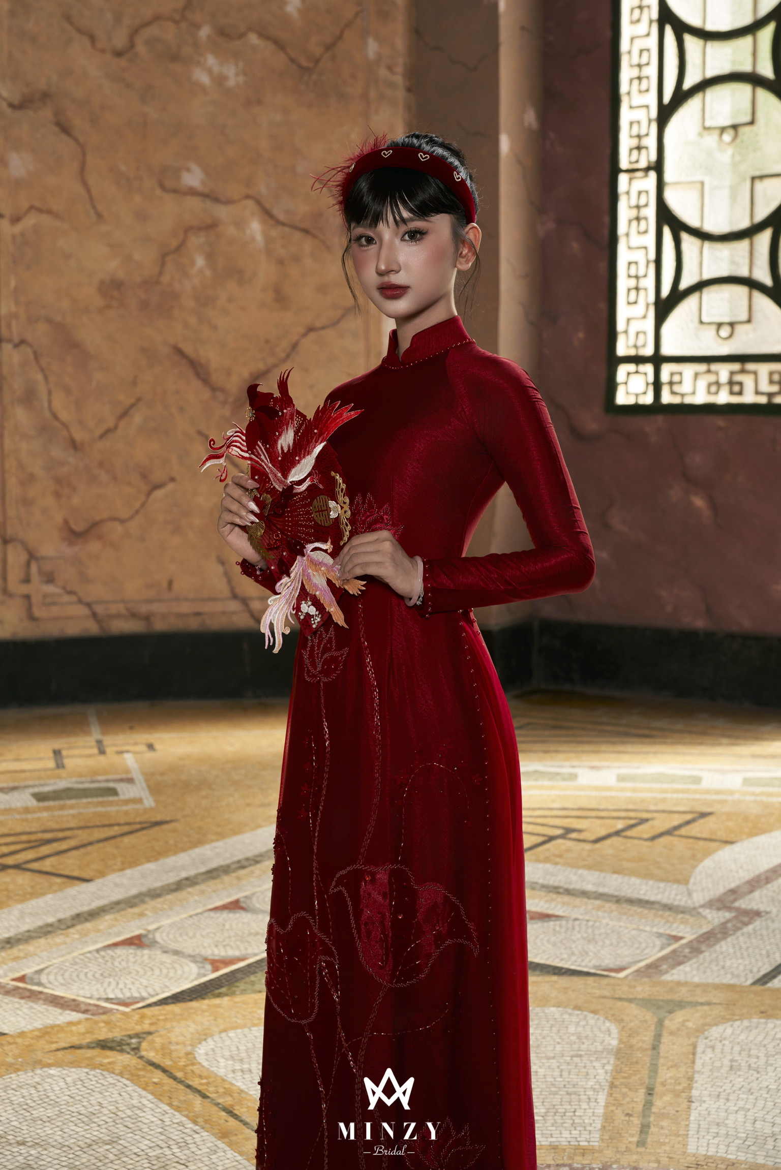 Áo dài nữ đỏ 11