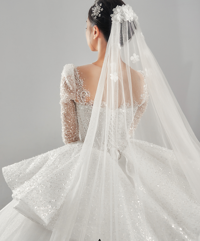 Haute Limited 14