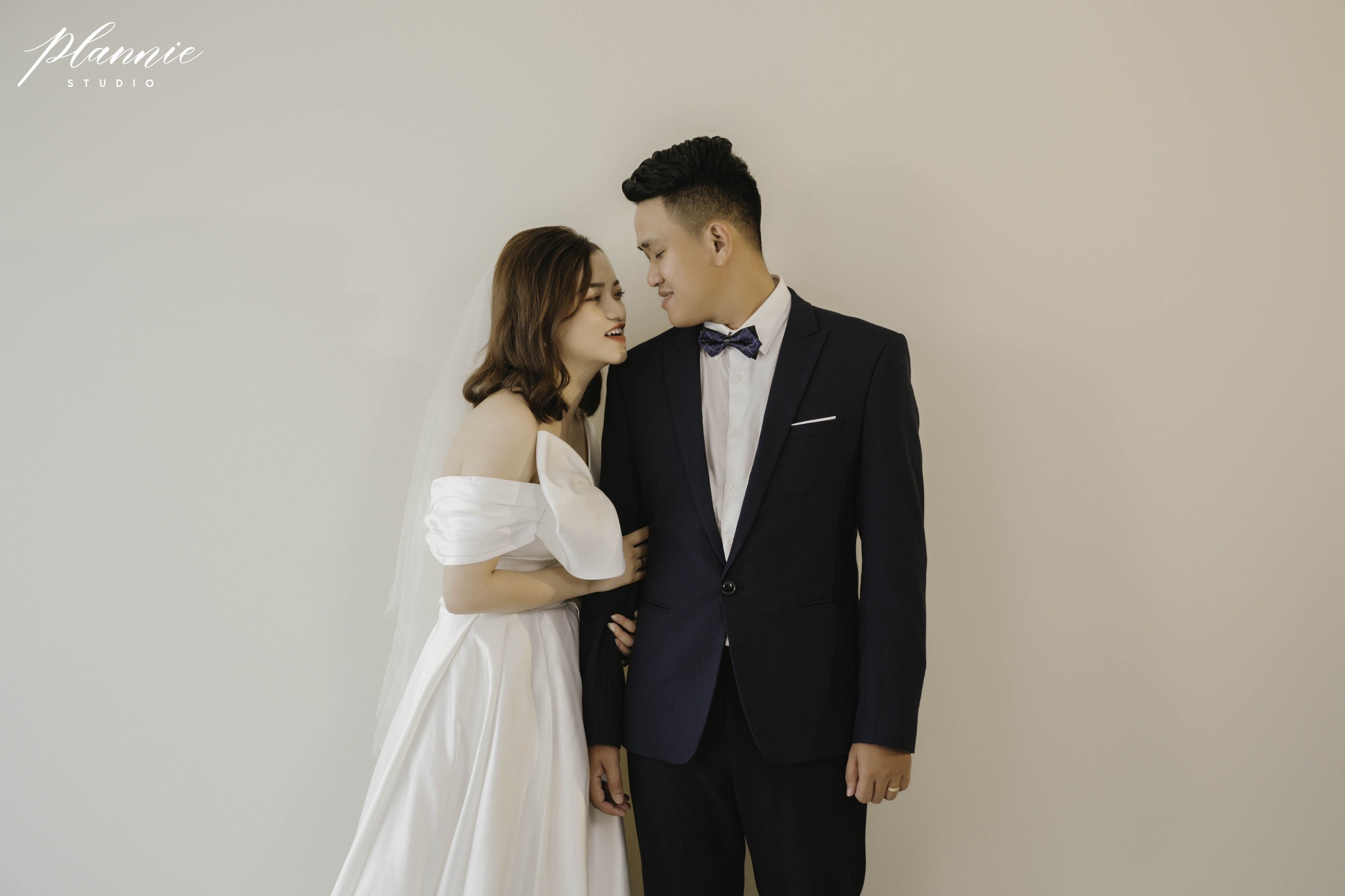 Ảnh Cưới Studio