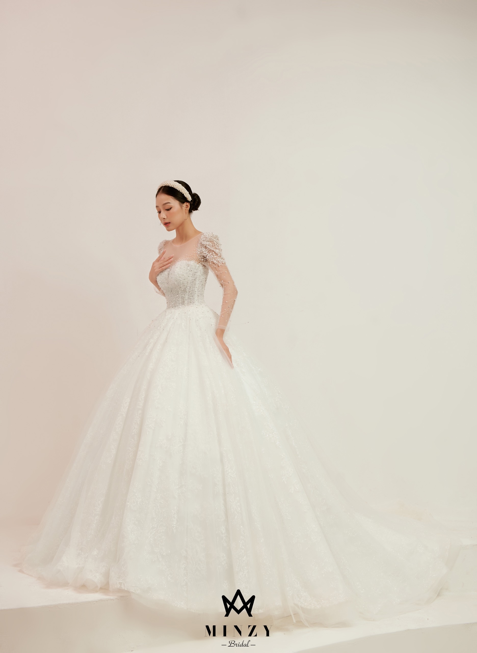 Elegant 18