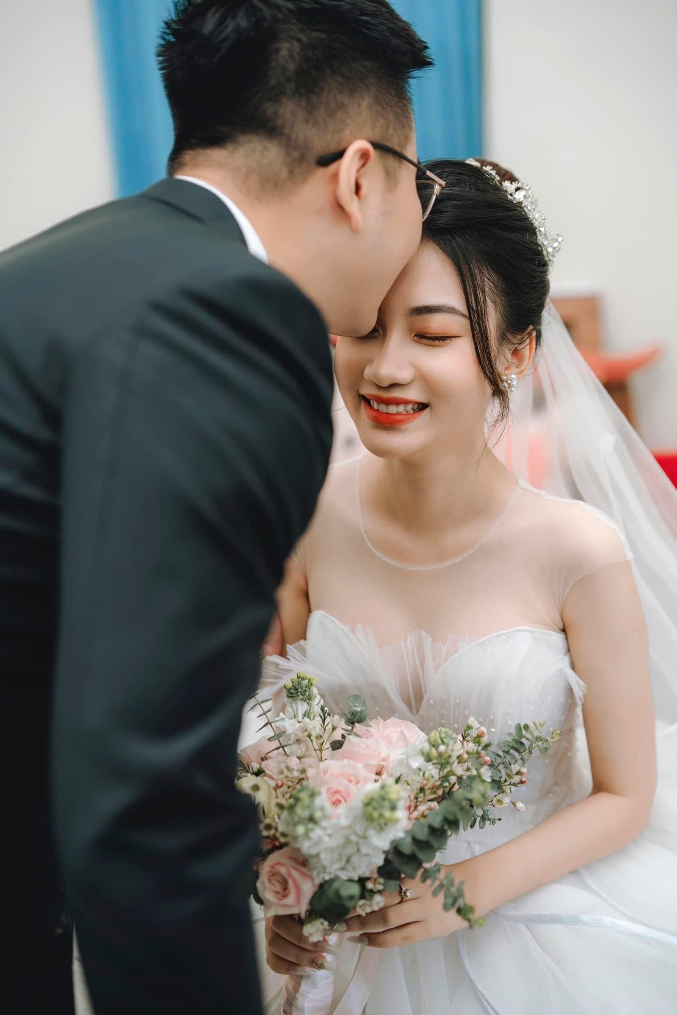 Đám cưới cô dâu Ngọc Linh - Chú rể Bảo Trung