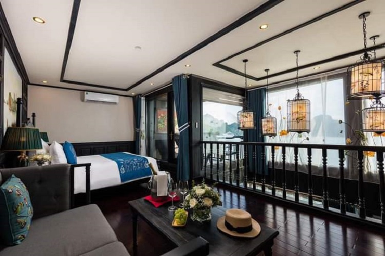 DU THUYỀN HẠ LONG LA REGINA ROYAL - TUYẾN HẠ LONG (2 NGÀY 1 ĐÊM)