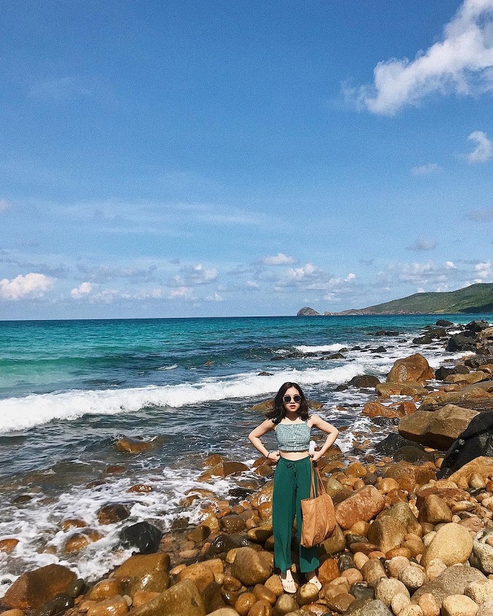 CÔN ĐẢO LINH THIÊN - 3 NGÀY 2 ĐÊM ( BAMBOO BAY SÁNG VỀ TRƯA)