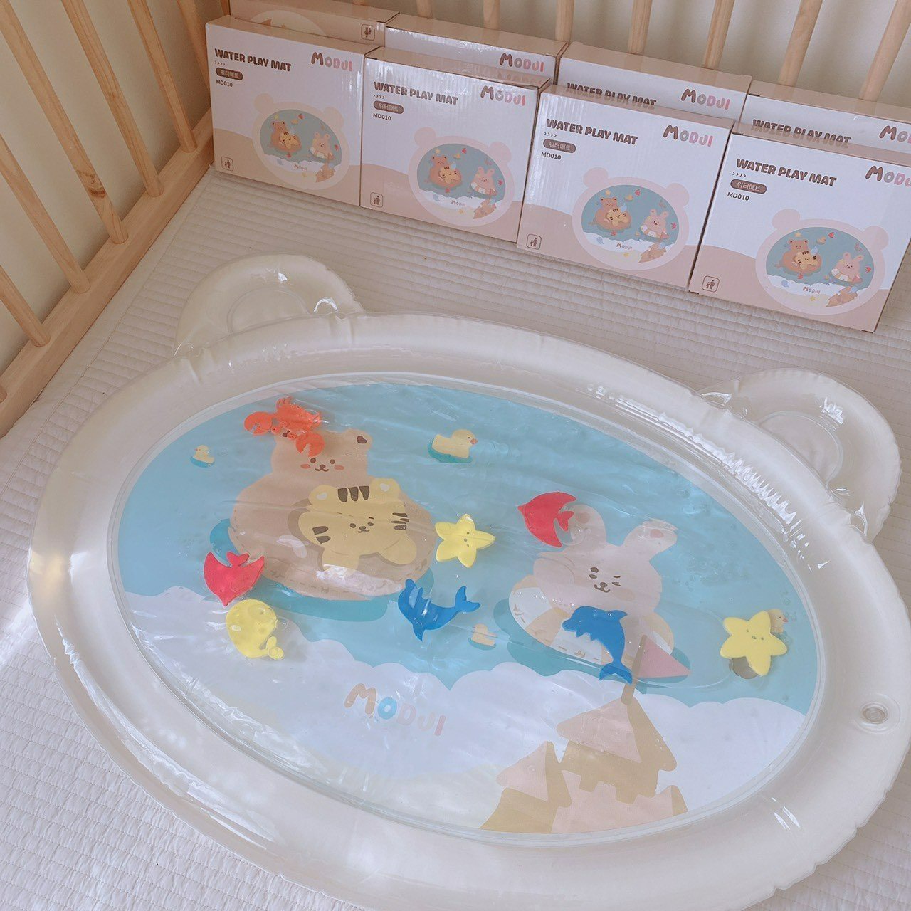 Thảm nước cho bé