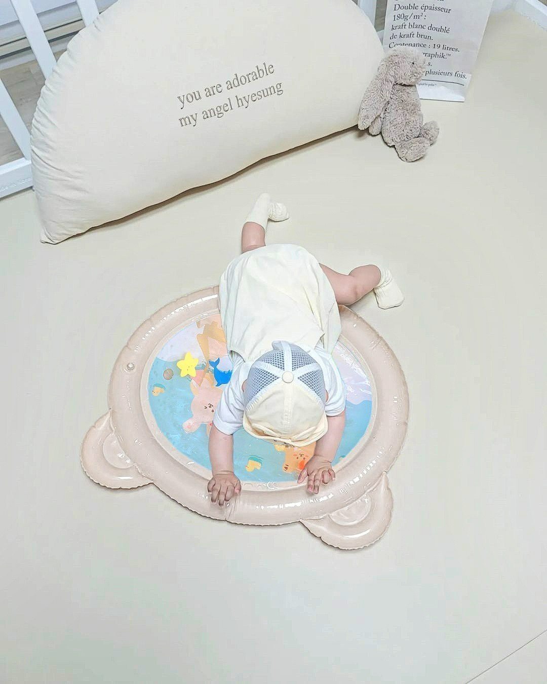 Thảm nước cho bé