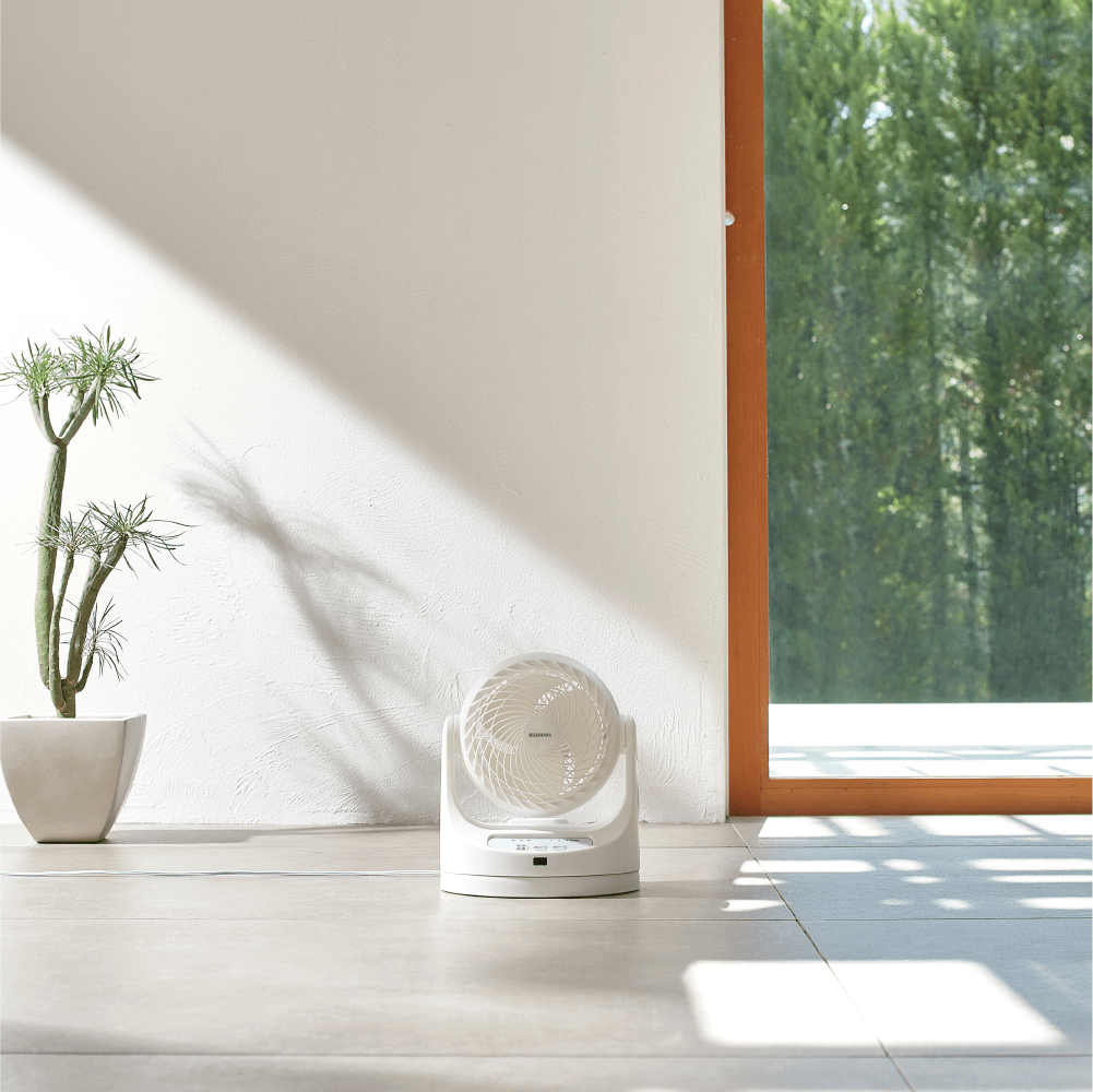 QUẠT ĐỐI LƯU KHÔNG KHÍ MKC15 - IRIS OHYAMA