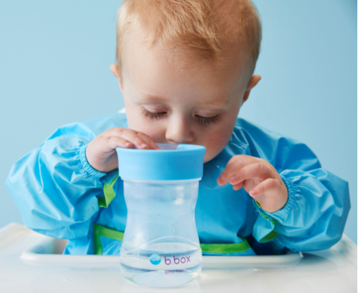 CỐC NHỎ CHO BÉ TẬP UỐNG NƯỚC CHẤT LIỆU PP 240ML - B.BOX