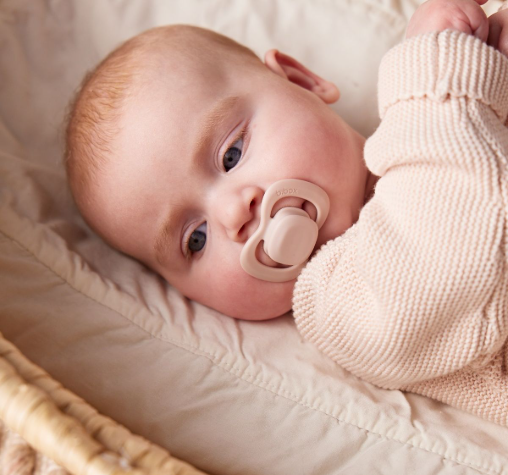 NÚM TI SILICONE CHO BÉ - B.BOX