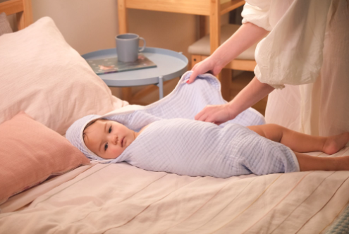 KHĂN TẮM/KHĂN QUẤN/CHĂN ĐẮP CÓ NÓN 6 LỚP 80X80CM- L'ANGE