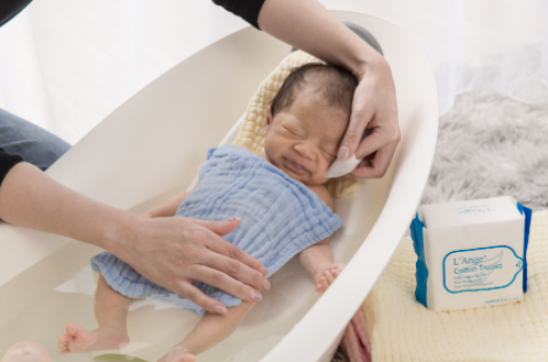 KHĂN VẢI KHÔ ĐA NĂNG CHO MẸ VÀ BÉ COMBO 10 BỊCH NHỎ- L'ANGE