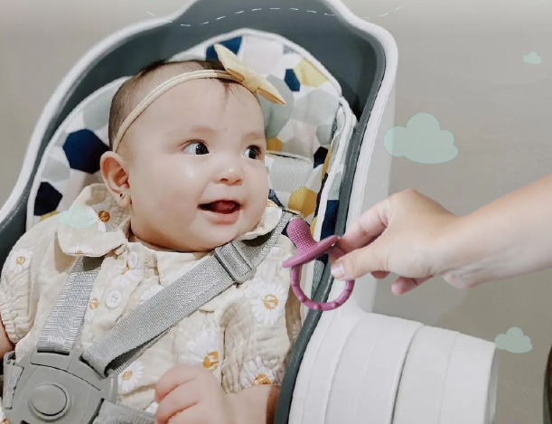 GẶM NƯỚU TAY CẦM BẰNG SILICONE - MINIKOIOI