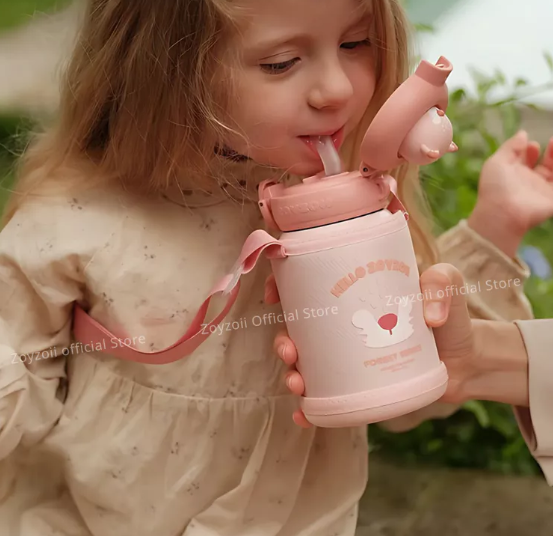 BÌNH NƯỚC GIỮ NHIỆT ZOYZOII CHO BÉ ĐI HỌC CÓ TÚI ĐỰNG THERMOS CUP MÃ E8