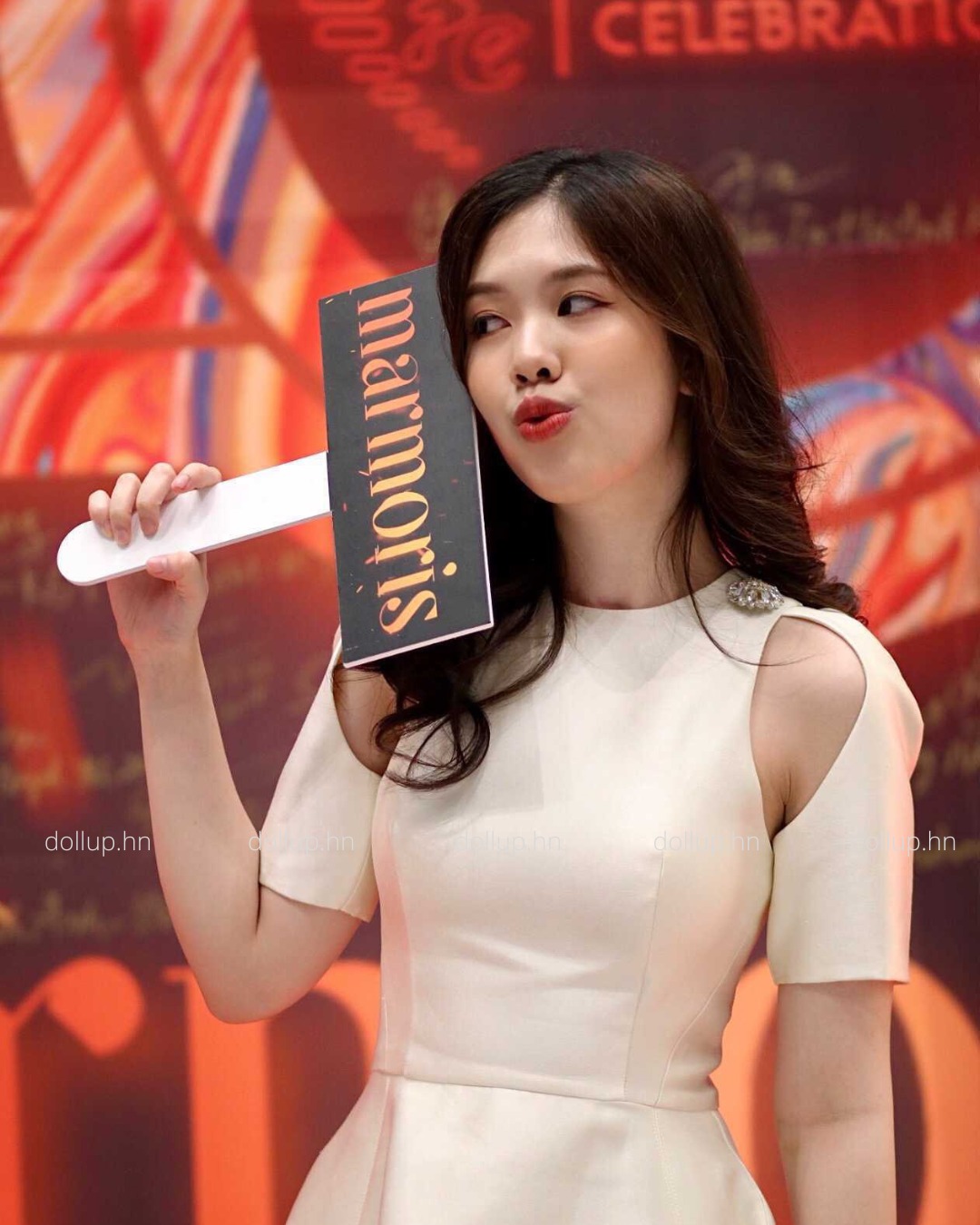 Nhung Nguyễn