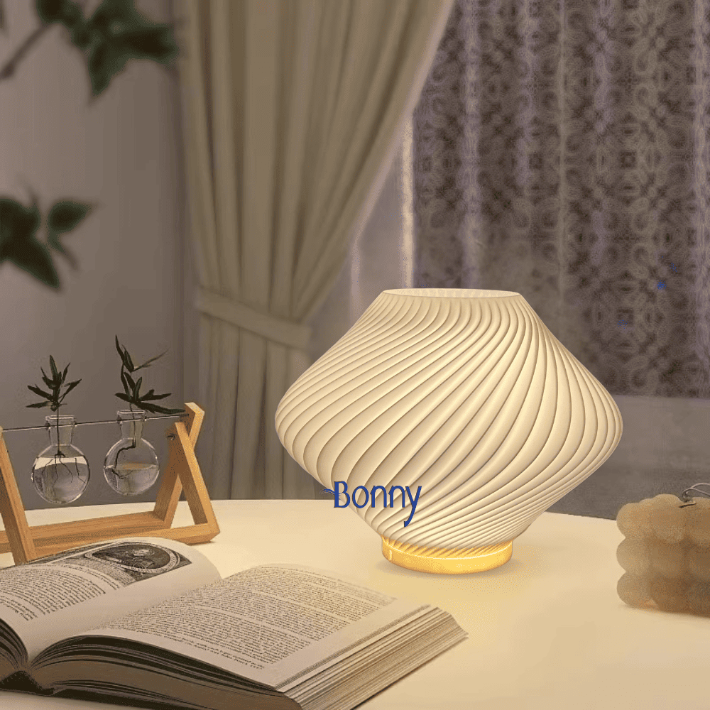 Biến Hóa Phòng Ngủ Với Đèn Ngủ Trang Trí: Sự Kết Hợp Giữa Ánh Sáng Và Phong Cách