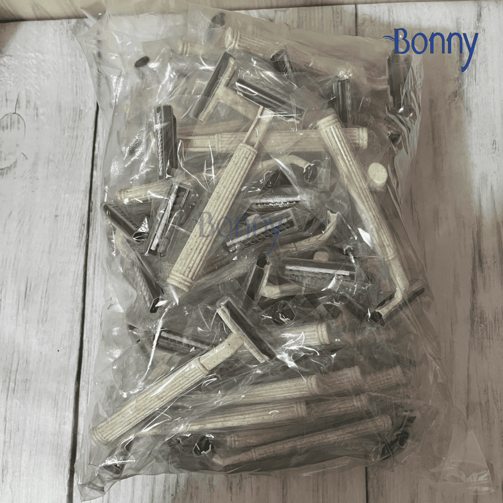 Bịch 100 dao cạo râu Thân thiện cao cấp D5 túi nilon