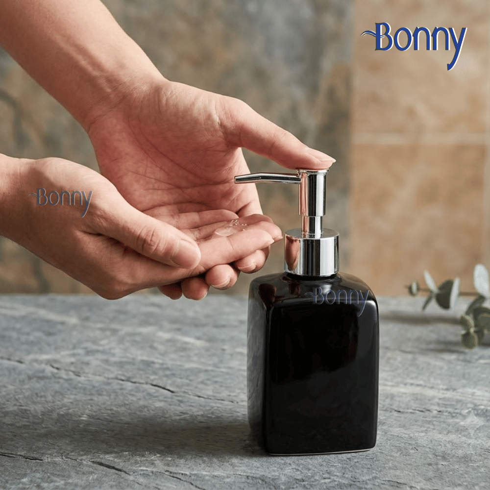 Bình dáng vuông đen 300ml