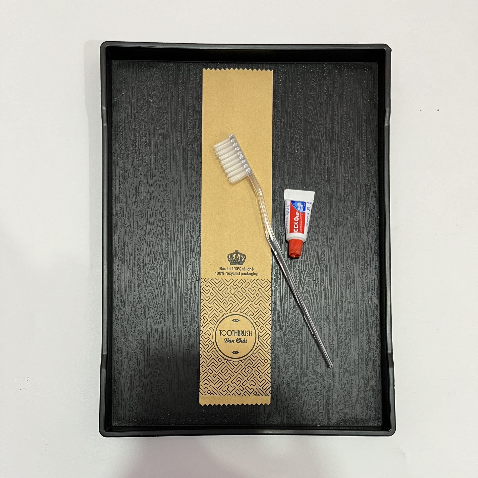 Bộ đồ dùng khách sạn Amelities túi giấy Kraft ruột nhựa bịch 100c