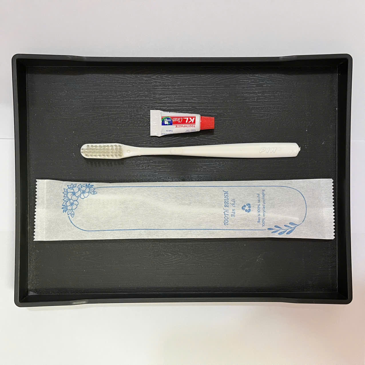Bộ đồ dùng khách sạn Amenities túi vải không dệt ruột nhựa bịch 100c