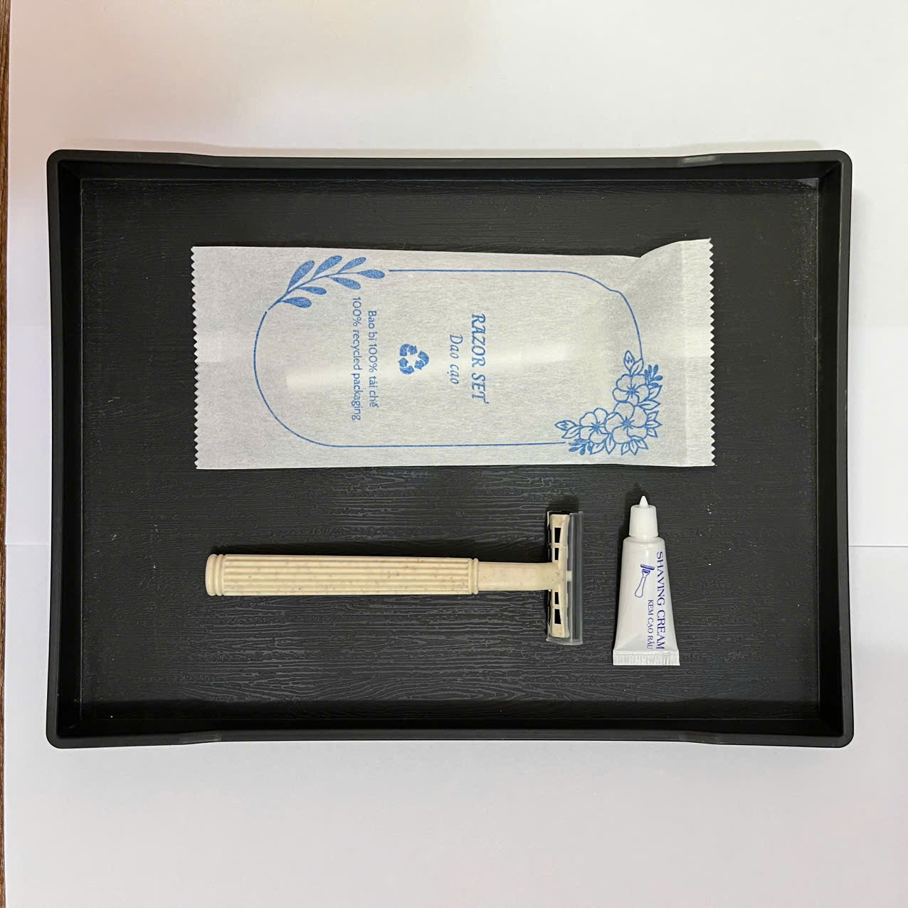 Bộ đồ dùng khách sạn Amenities túi vải không dệt ruột thân thiện bịch 100c