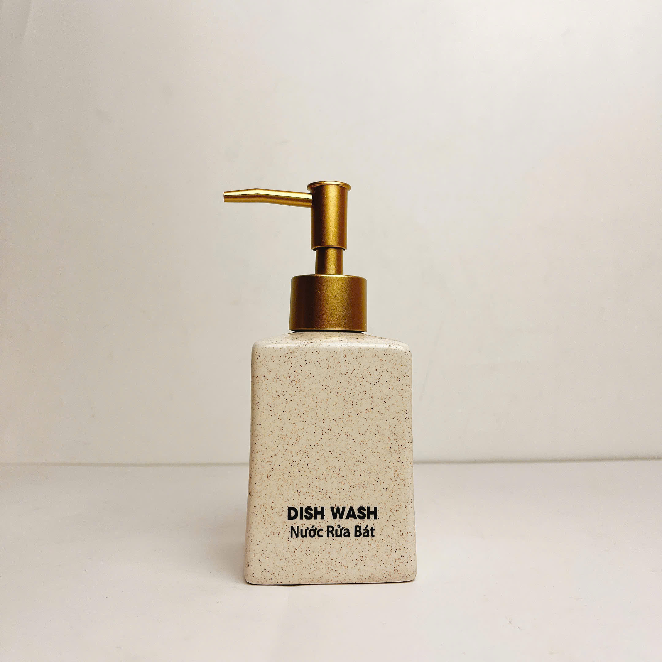 Bình dáng vuông cát trắng 300ml