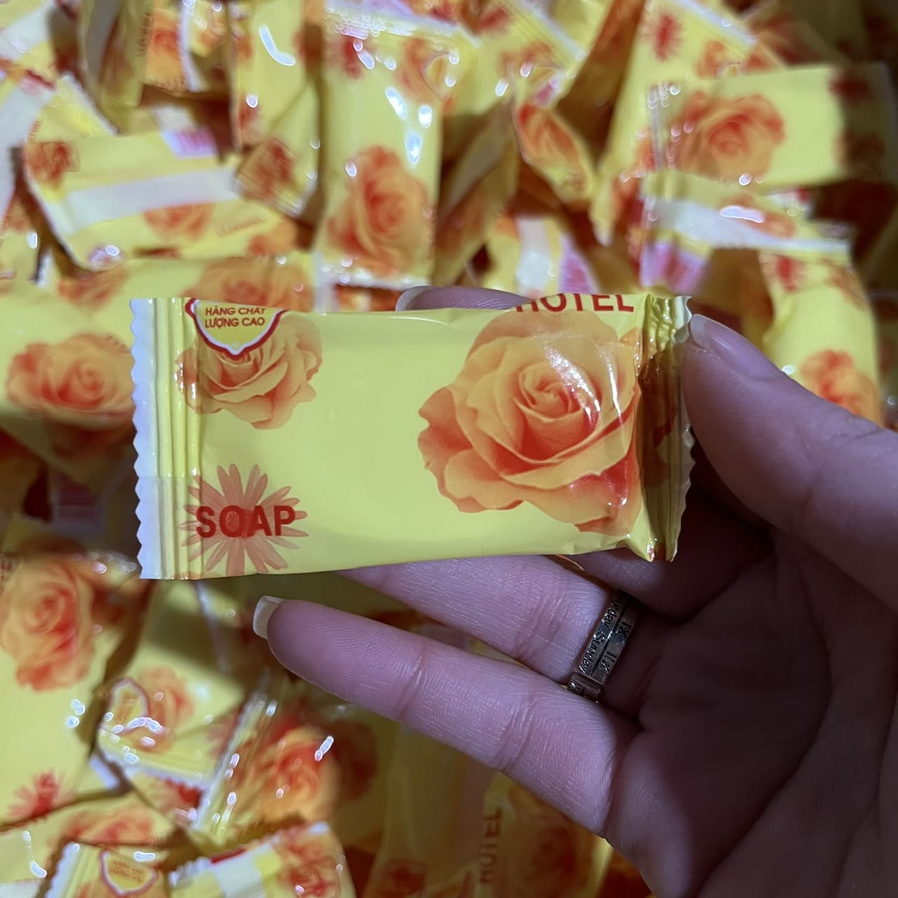 Combo 500 Xà bông hoa vàng 8g