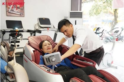 GHẾ CHO NGƯỜI GIÀ ĐAU LƯNG LIỆU CÓ ĐIỀU TRỊ ĐAU LƯNG DỨT ĐIỂM?