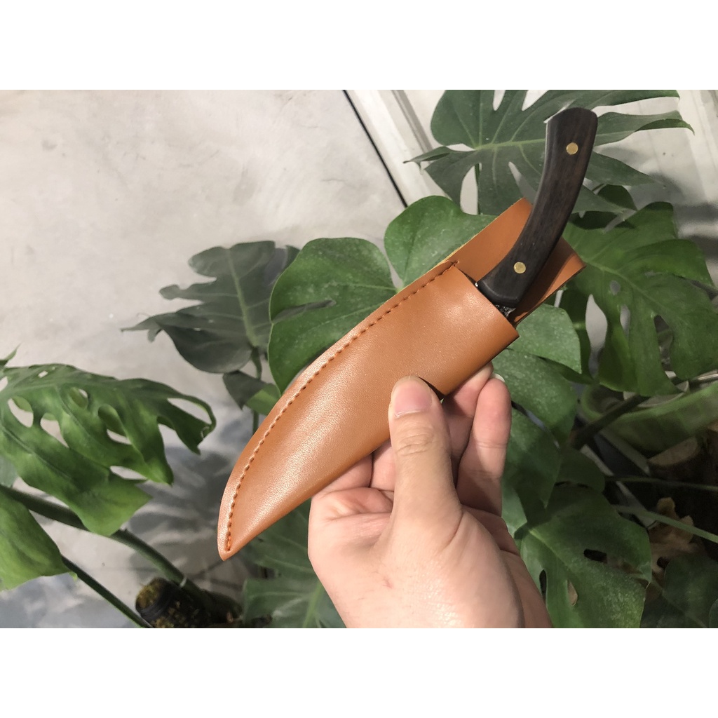 Dao dã ngoại đa năng