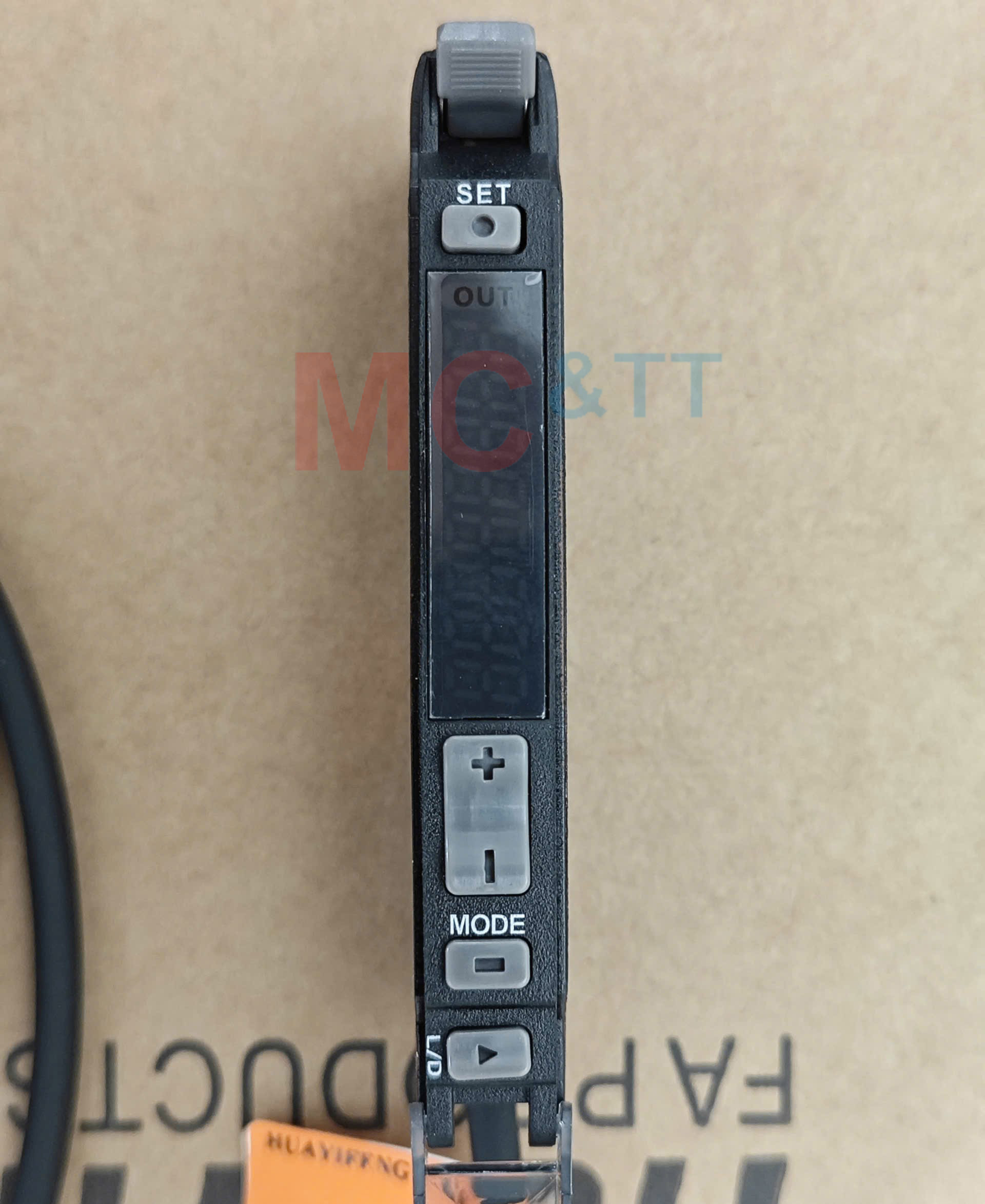 Bộ khuếch đại sợi quang hiển thị kép NPN 24VDC Huayifeng FR-J16N