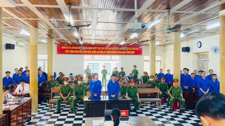 Toà tuyên tử hình 2 người vụ 29 bị cáo cầm hung khí đi bắt, giết người ở An Giang