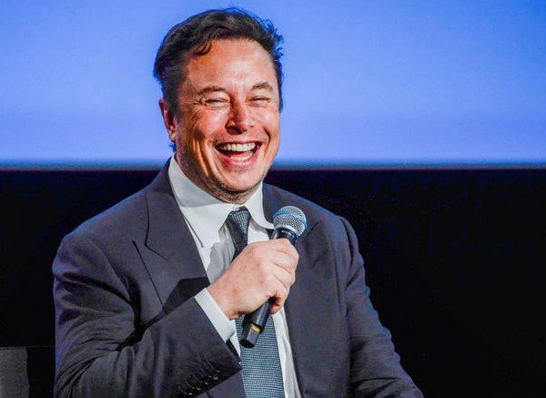 Elon Musk phủ nhận thông tin hút ma túy
