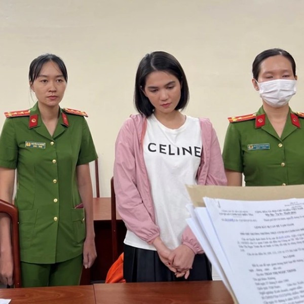 Ngọc Trinh xuất hiện tại toà sau hơn 3 tháng tạm giam