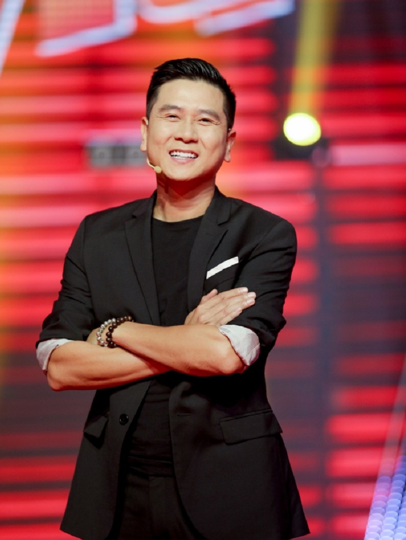 Hồ Hoài Anh đã nghỉ việc tại Học viện Âm nhạc Quốc gia