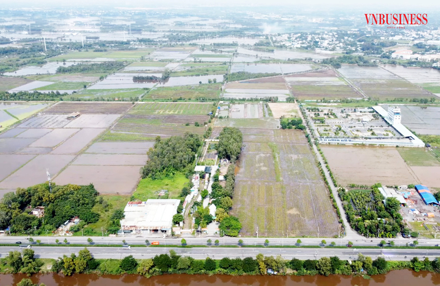 Giới đầu cơ 'quay xe', dừng cắt lỗ nhà đất chờ sóng tăng