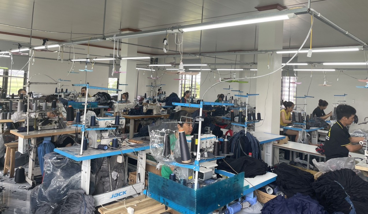 Tăng 300% đơn hàng trong 3 tháng, hộ làng nghề Nam Định khởi sắc nhờ dự án TMĐT