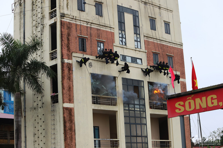 Lần đầu tiên Việt Nam thành lập Đơn vị Cảnh sát gìn giữ hòa bình