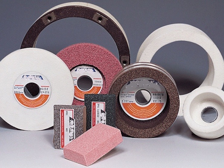 Đá cắt và đá mài khác nhau như thế nào? Có đặc điểm ra sao?