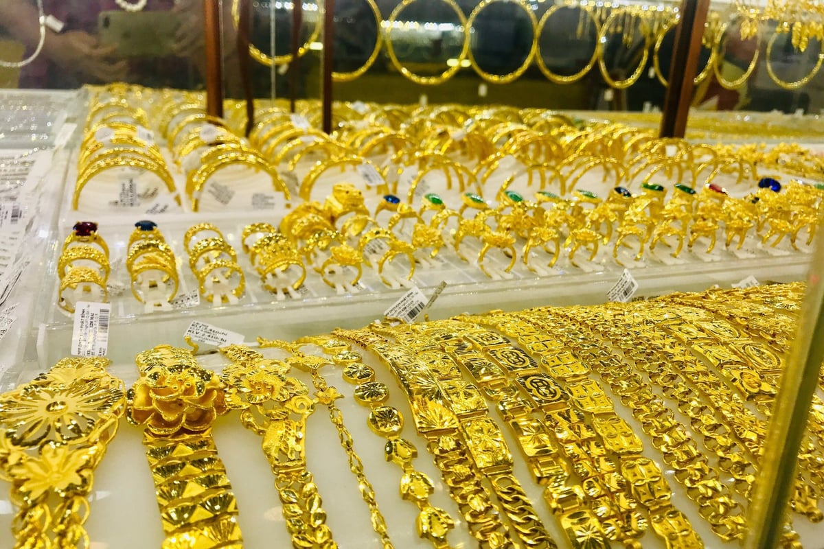 Giá vàng sáng 7/12 tăng 100.000 đồng/lượng