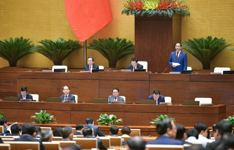Ngày 24/11, Quốc hội biểu quyết và thảo luận một số luật quan trọng