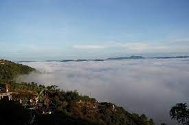 Đón bình minh bồng bềnh giữa 'biển' mây tại Đà Lạt