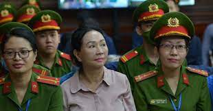 Bị ép làm sai, nhiều thuộc cấp của bị cáo Trương Mỹ Lan quyết liệt chống đối