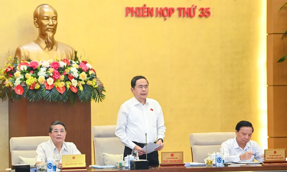 Ủy ban Thường vụ Quốc hội phê chuẩn bổ nhiệm Đại sứ, chất vấn 2 nhóm vấn đề