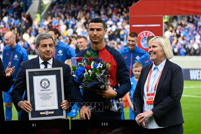Cristiano Ronaldo được xác nhận kỷ lục thế kỷ 21