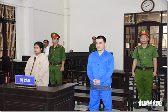 Vụ bán con ở Trà Vinh: Nên cân nhắc giảm nhẹ hình phạt cho người mẹ