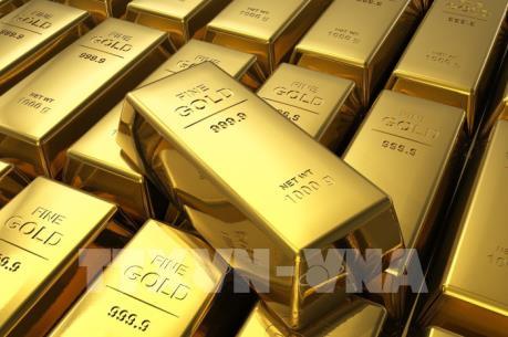 Giá vàng thế giới giảm xuống mức thấp nhất hơn một tuần